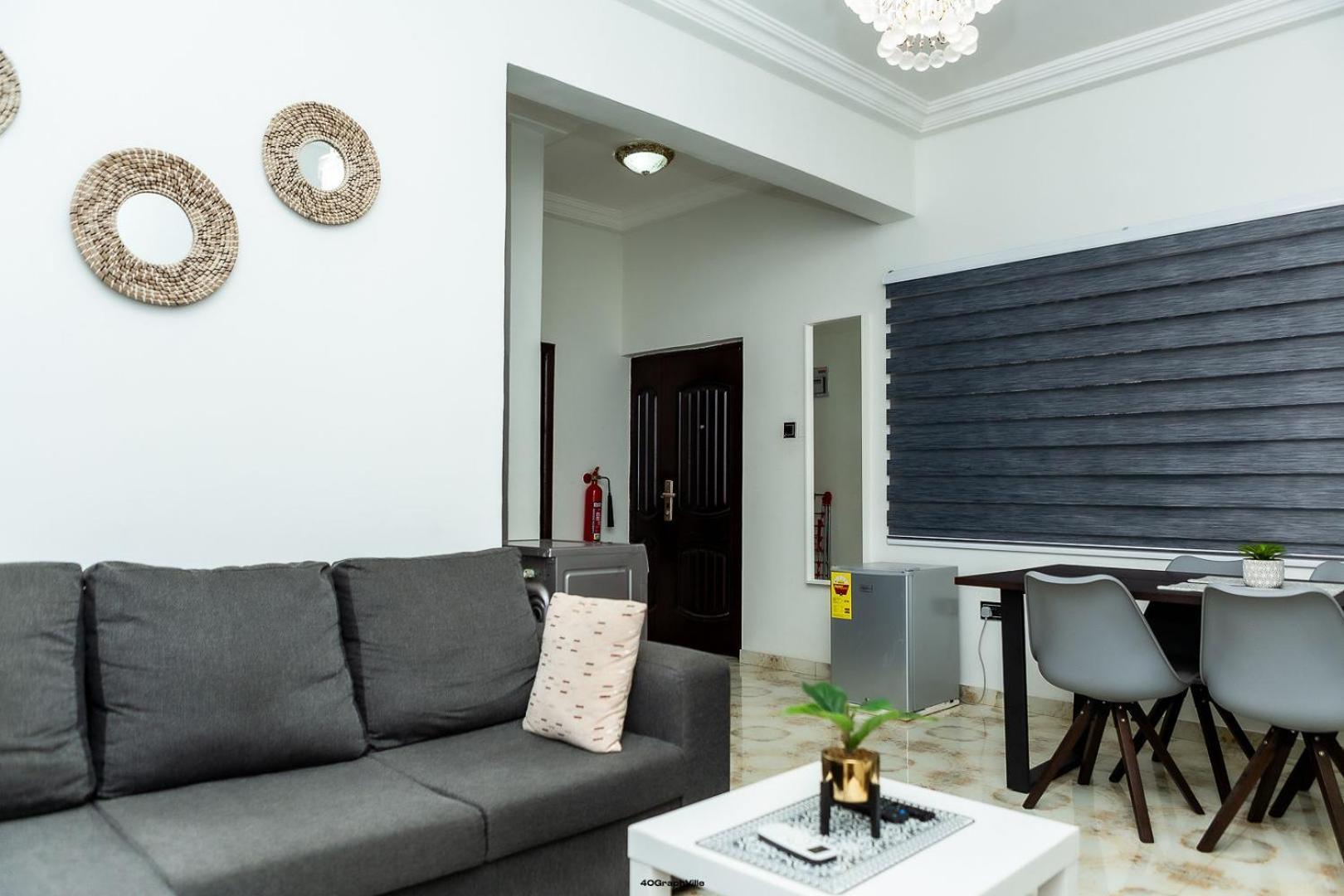 Stylish East Legon Apartment - Ac, Wi-Fi, Netflix Accra Buitenkant foto